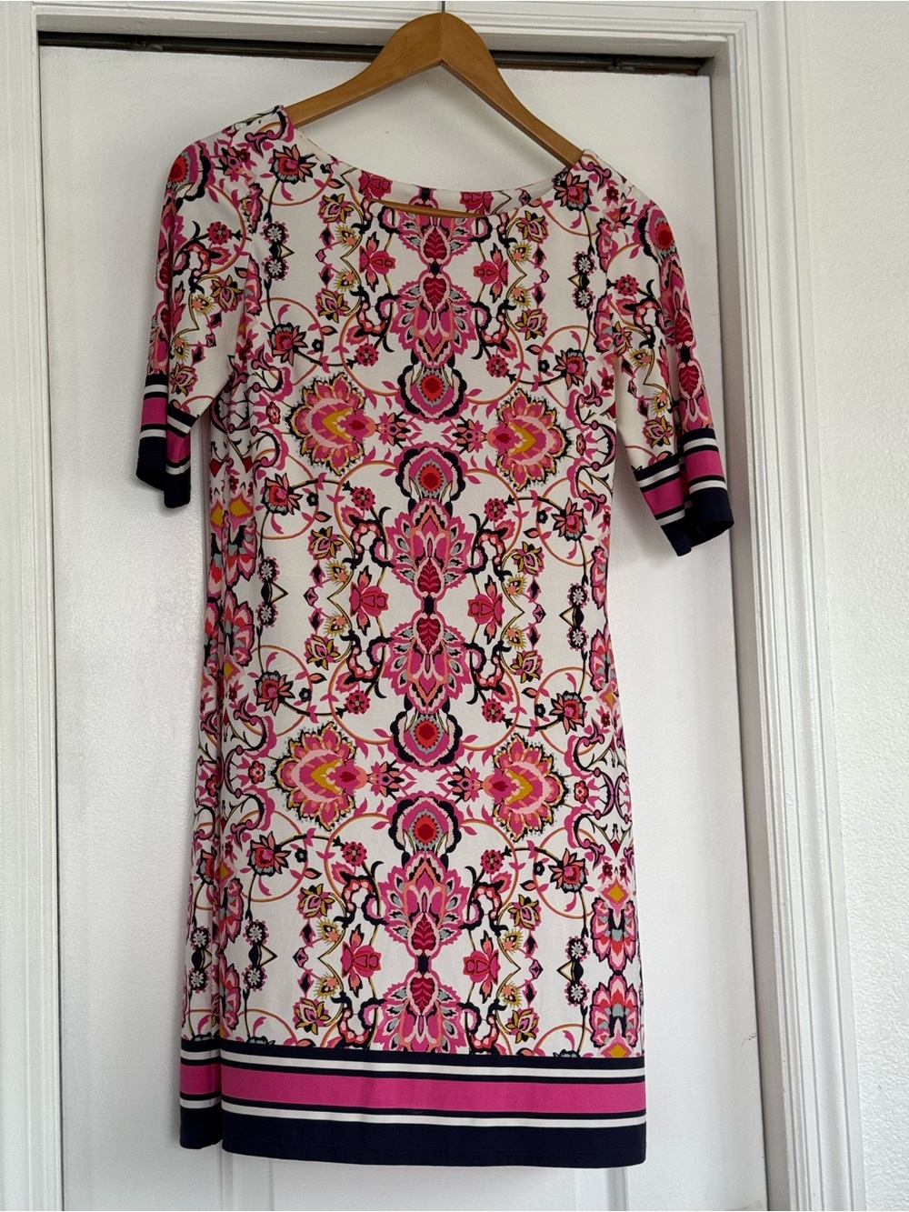 Eliza J Pink and Navy Floral-Print Midi Shift Dress